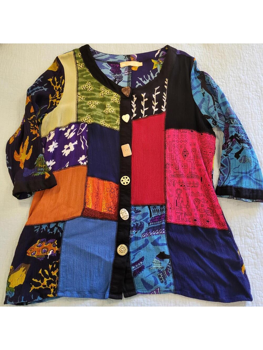 La Cera womenswear 3/4 sleeve art-to-wear patchwork tunic top wooden buttonup Lg